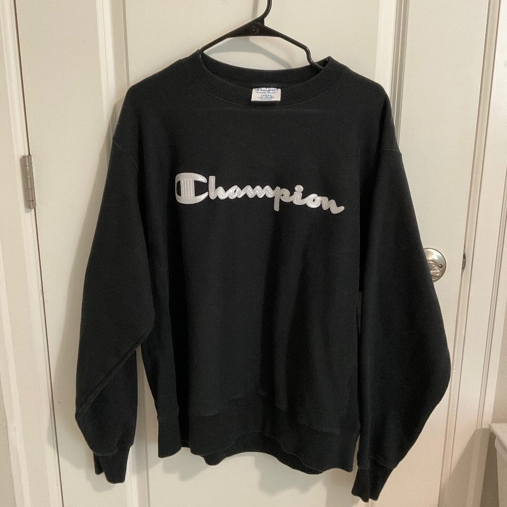 Champions Crewneck